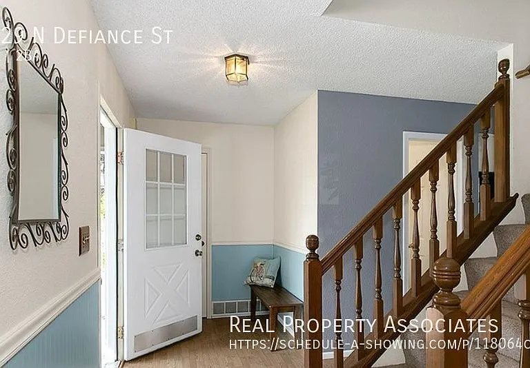3929 N Defiance St — Photo 2