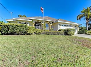 591 Boundary Blvd, Rotonda West, FL 33947