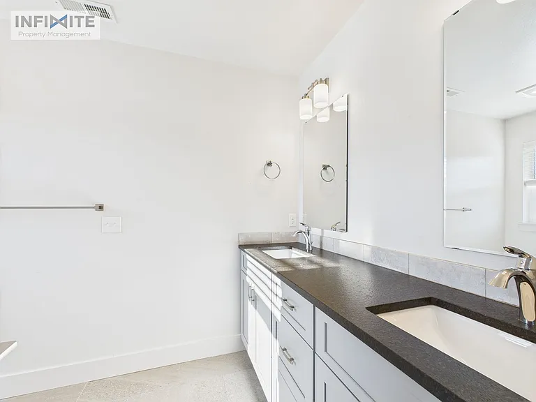 4830 Flanders Way #B — Photo 14