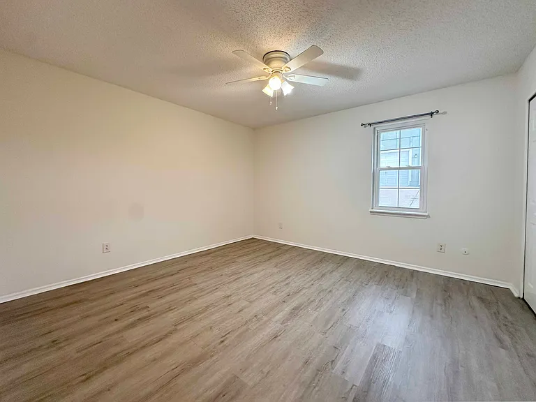 11004 NW Player Dr — Photo 26