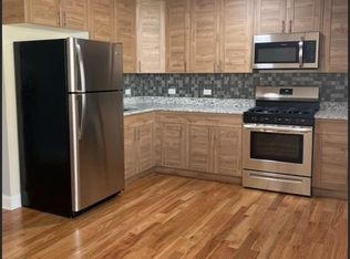 2567 S Emerald Ave #2REAR, Chicago, IL 60616