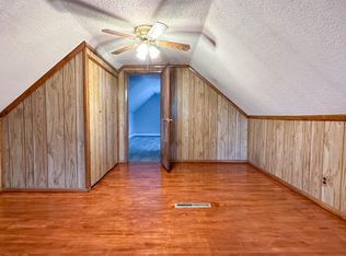 226 S Tuckahoe Rd, Williamstown, NJ 08094