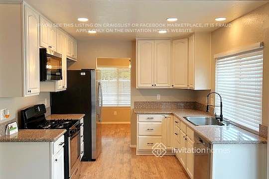 3rd image of 11271 Cullen Ct