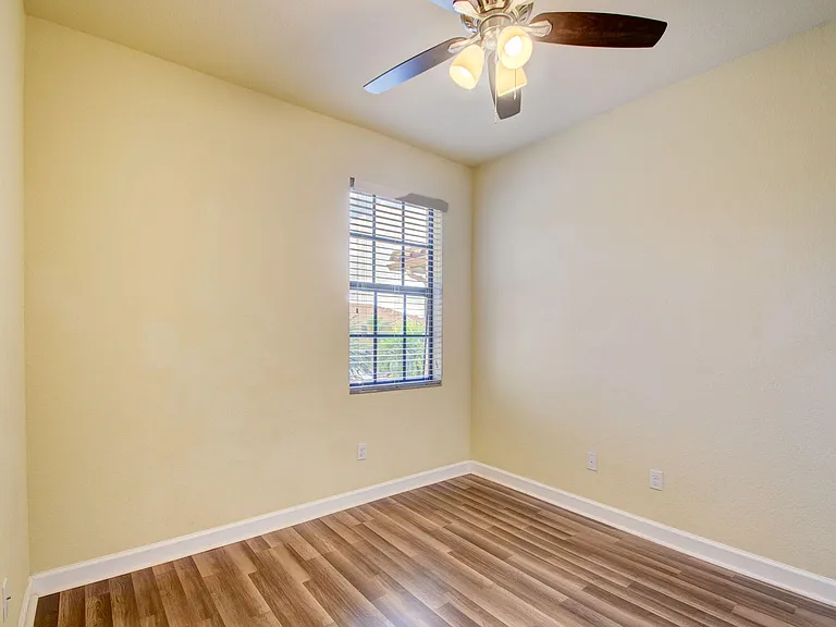 10385 Wellington Parc Dr — Photo 28