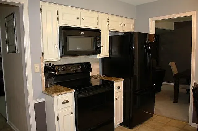 10065 Bluejacket Dr — Photo 6