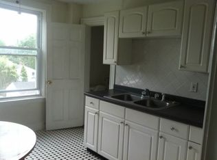 110 Church St #3, Bristol, RI 02809