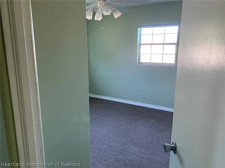 3906 Craig Ave — Photo 9