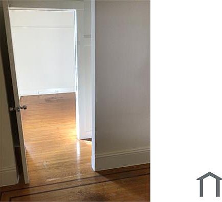 5th image of 1005 Hyde St APT 2