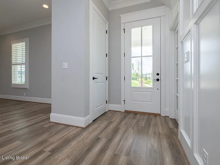 6024 Passionflower Dr — Photo 8