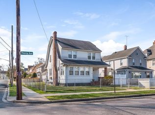 64 Thorne Ave, Hempstead, NY 11550
