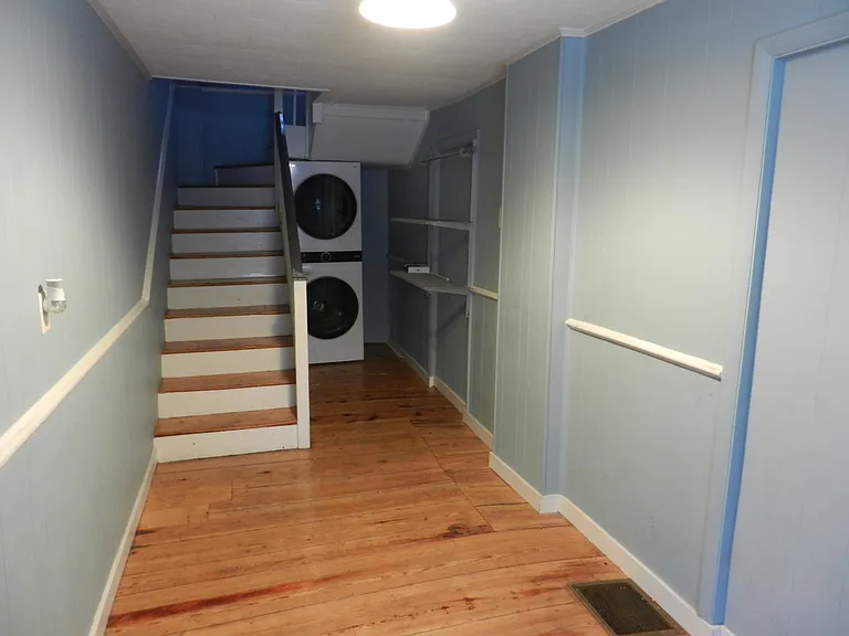 69 E Louther St #C — Photo 10