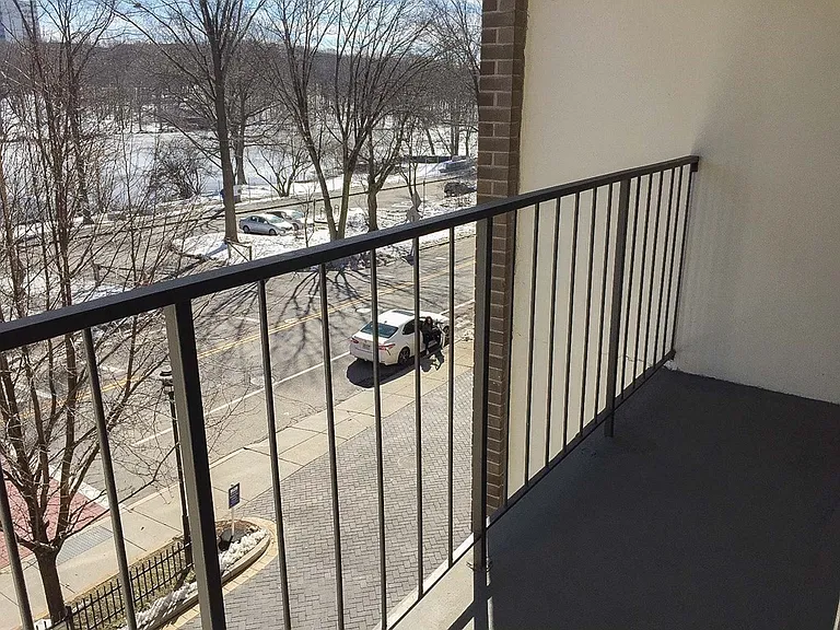 33 Pond Ave #309 — Photo 12