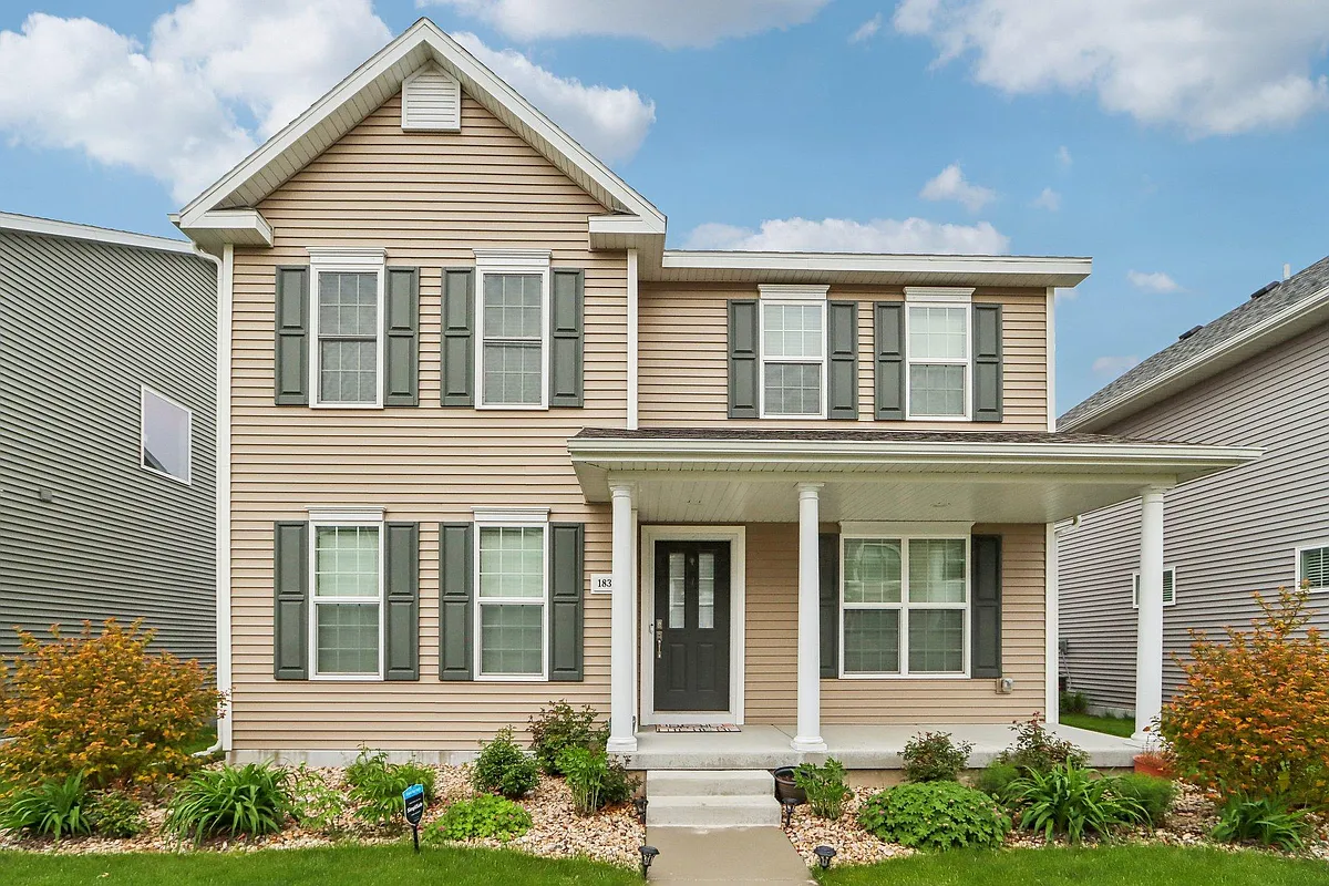 Building Photo - 1835 Summerfield Way
