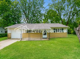 2981 Wessex Ct, Columbus, OH 43232