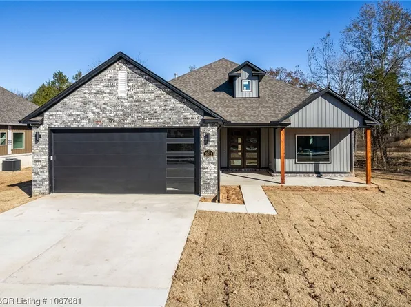 8511 Broadley, Fort Smith, AR 72916