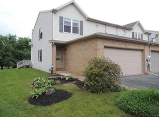 6451 Pioneer Dr, Macungie, PA 18062