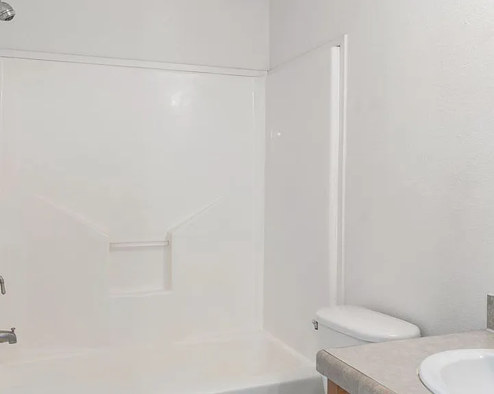 115 Varsity Dr — Photo 54