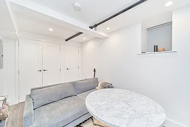 Rented by Living New York