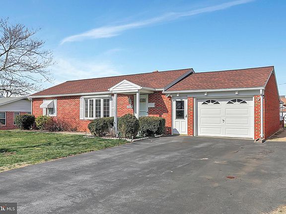 2nd image of 17326 Ontario Dr