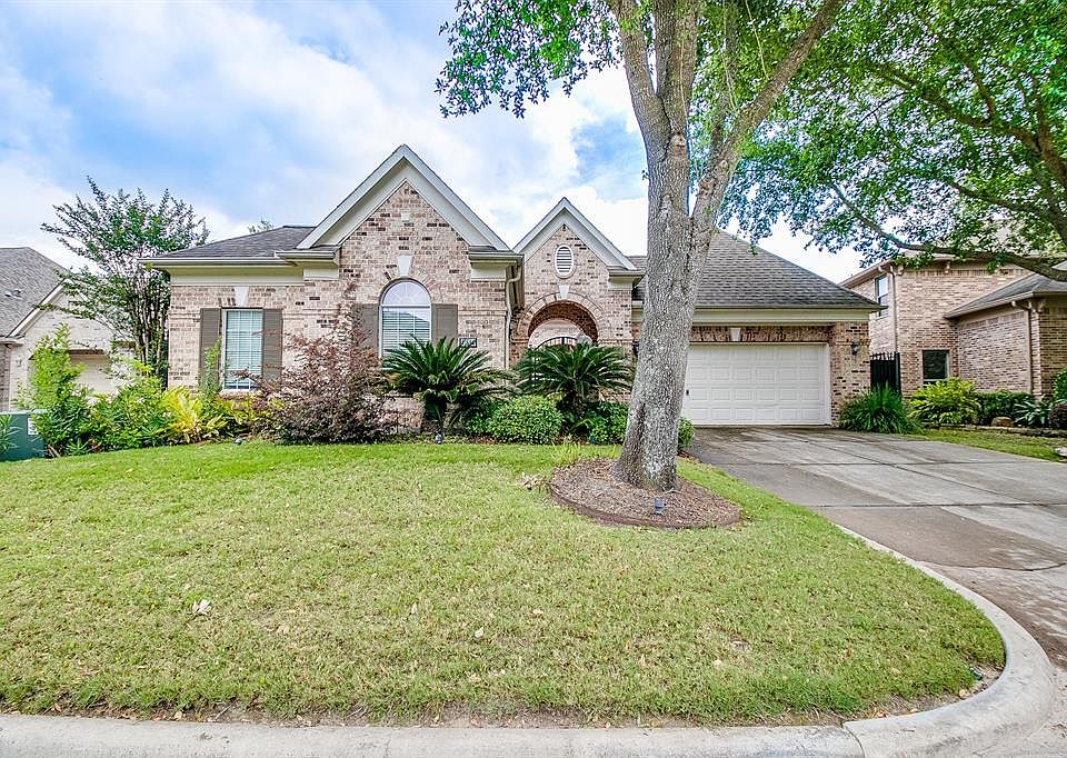 1st image of 11614 Legend Manor Dr