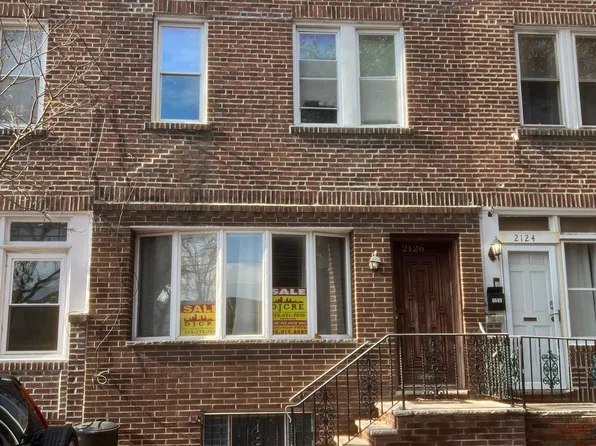 2126 S Norwood St, Philadelphia, PA 19145