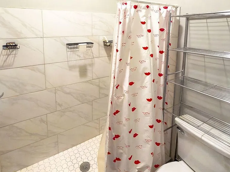 1724 N Bouvier St #A — Photo 10