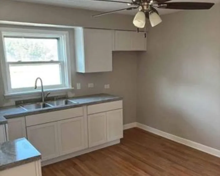 4444 Lawndale Ave — Photo 7