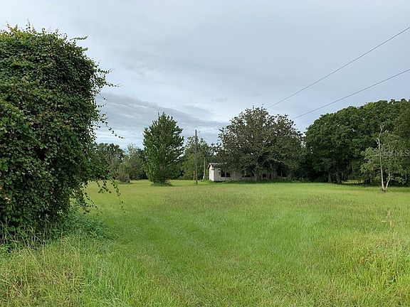 2nd image of 4020 Sylvester Dr