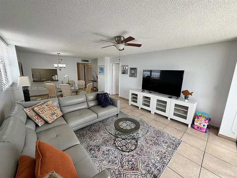 2625 Collins Ave #1801 — Photo 3