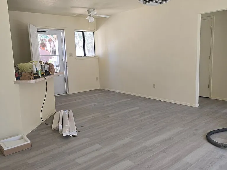 805 Saguaro St — Photo 3