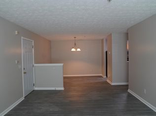 2102 Fairington Ridge Cir, Lithonia, GA 30038