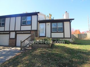13842 S Constance Ct, Olathe, KS 66062