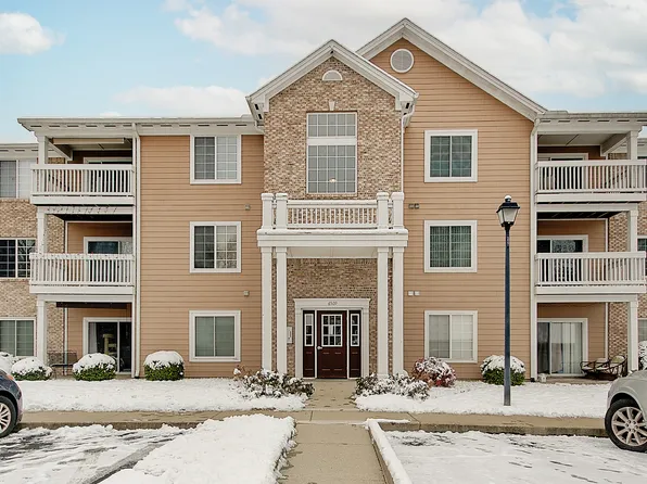 6509 Emerald Hill Ct APT 311, Indianapolis, IN 46237