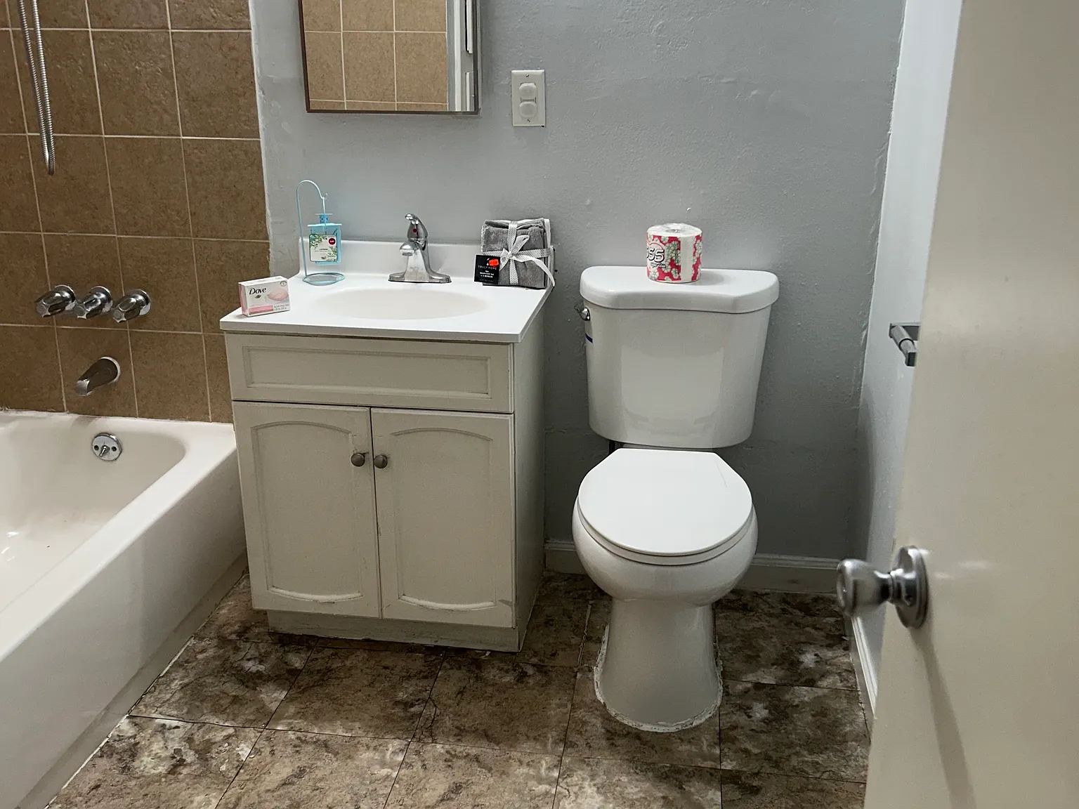1 bed, 600 sqft, $1,800 — Photo 4
