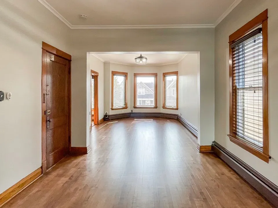 Large dinning room