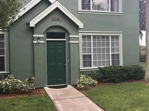 10570 Windsor Lake Ct, Tampa, FL 33626