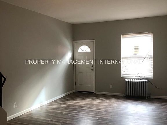 4th image of 1619 Dounton St