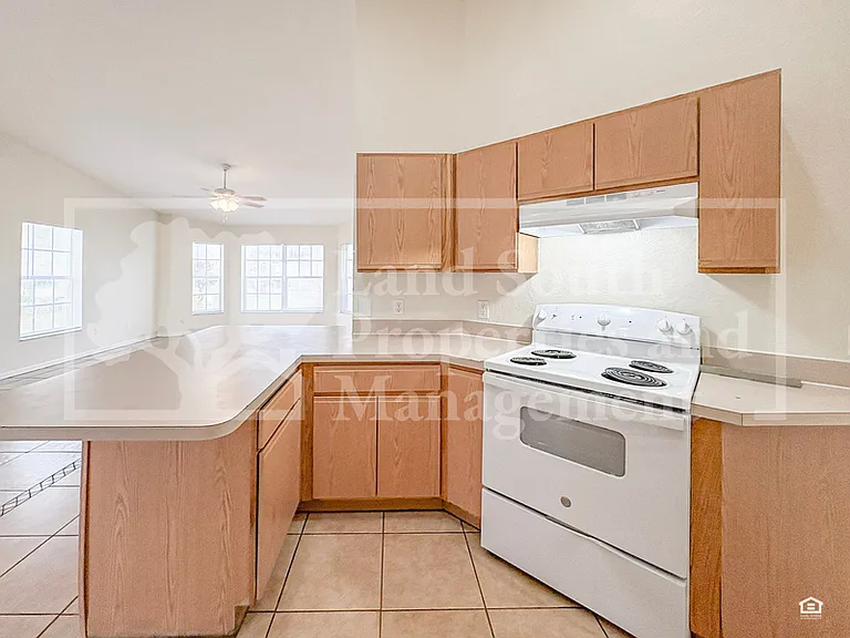 7823 Sugar Pine Blvd — Photo 8