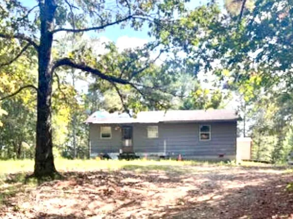 2950 Davis Rd, Rocky Face, GA 30740