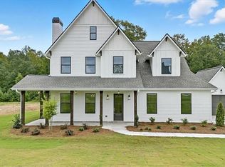 95 Old Town Rd, Monroe, GA 30656
