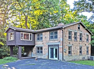 N2695 Sunset Park Dr, Lake Geneva, WI 53147