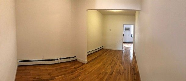 2nd image of 209 16th St APT 3