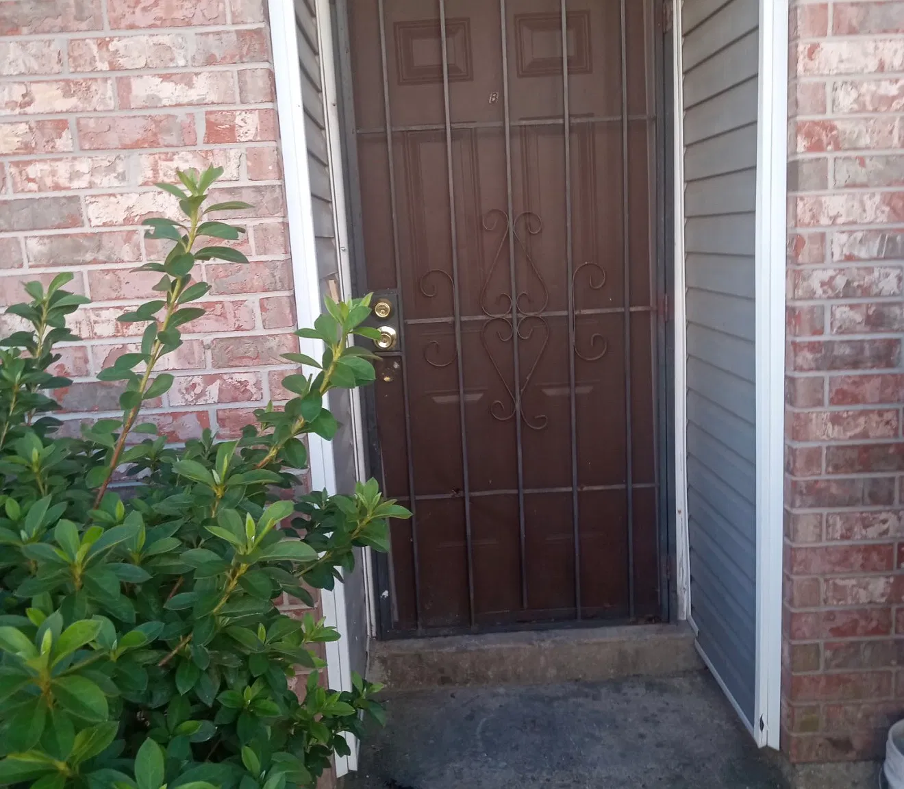 2 bed, 1044 sqft, $1,000 — Photo 2