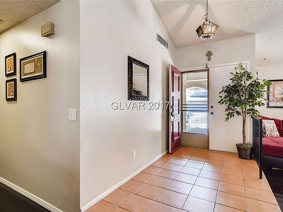5th image of 1537 Sherri Ln