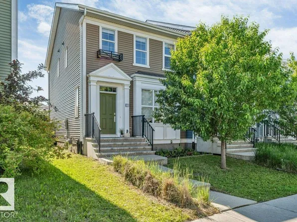 2122 24th St NW, Edmonton, AB T6T 0Y4