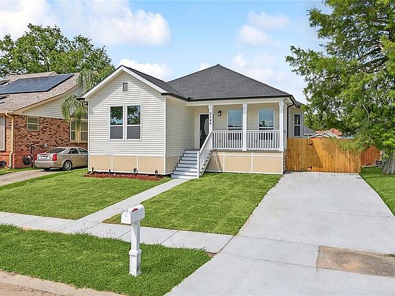 2nd image of 7549 Tricia Ct