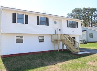 612 Kingsberry Park Dr, Winston Salem, NC 27107