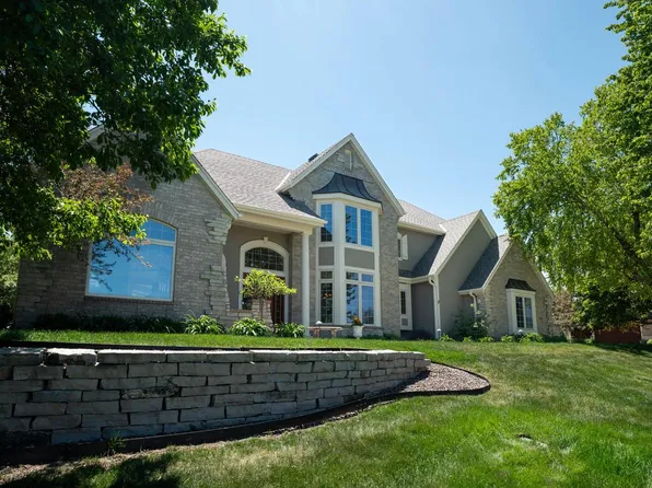 1801 E Juniper WAY, Hartland, WI 53029