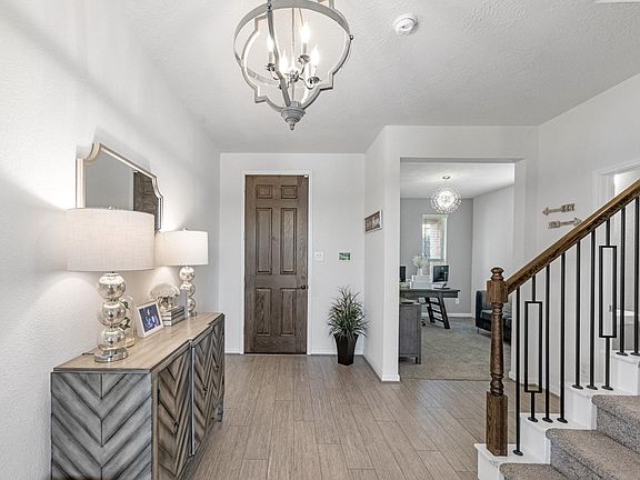 5th image of 5126 Avondale Rise St