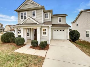 6036 Namozine Ct, Raleigh, NC 27610